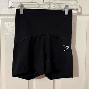 Gymshark Black High-Waist Bike Shorts with Logo